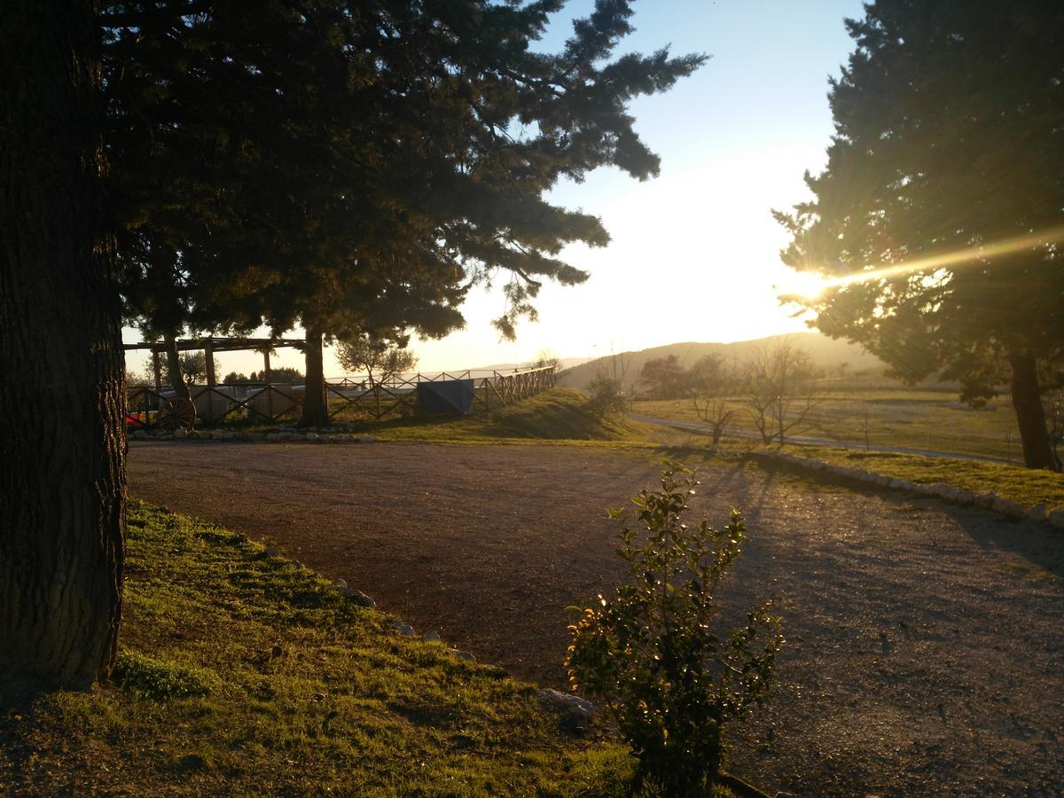 Agriturismo San Martino Фолиньо Екстериор снимка